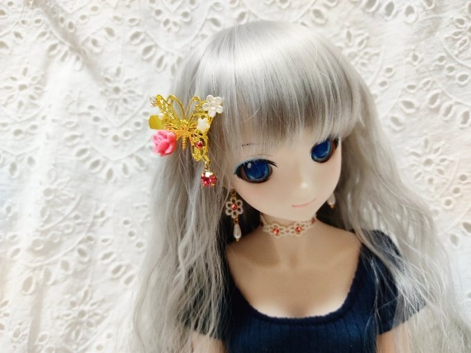 蝶々とクリスタライズのヘアクリップG