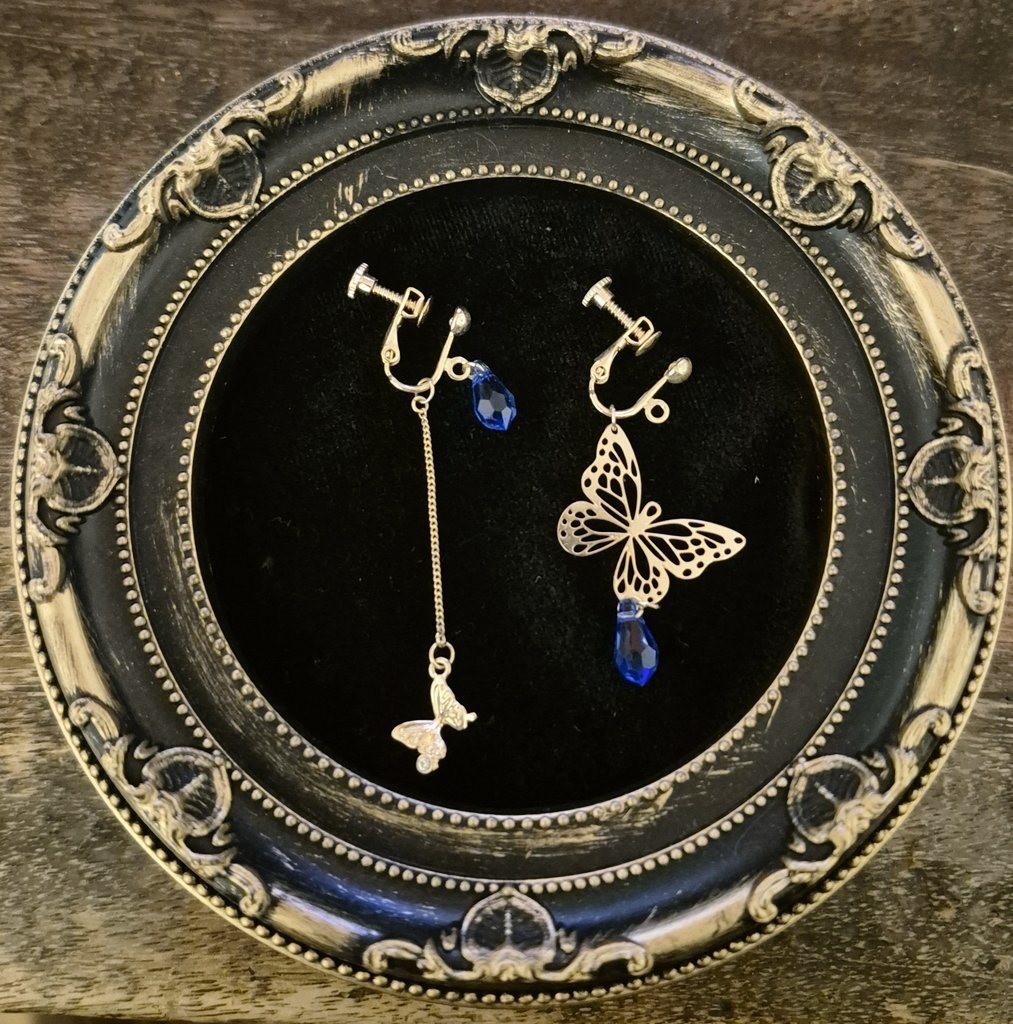 イメージアクセサリー ミラン・ケストレル