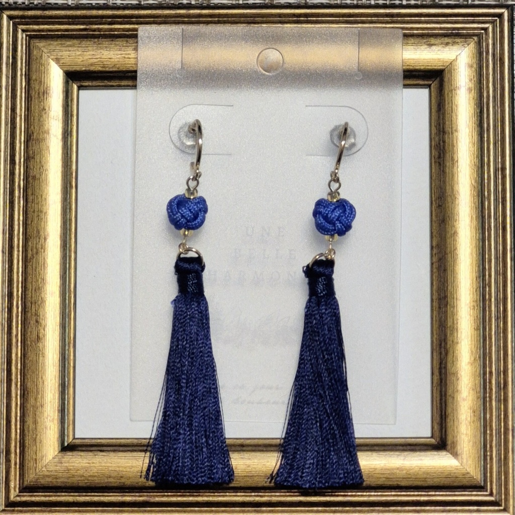 あわじ玉とタッセルのピアス/イヤリング