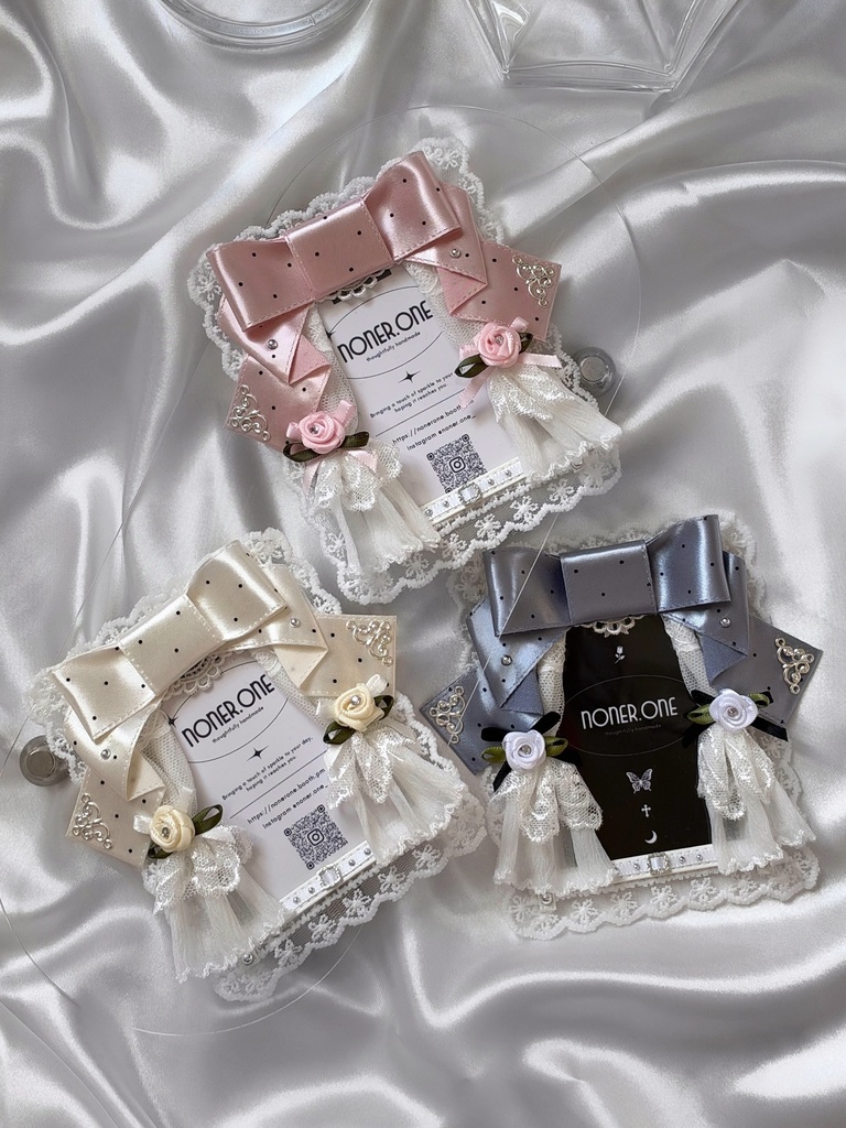 ✧ satin dot ribbon case