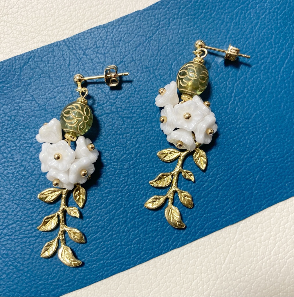 ナヒーダのイメージピアスA