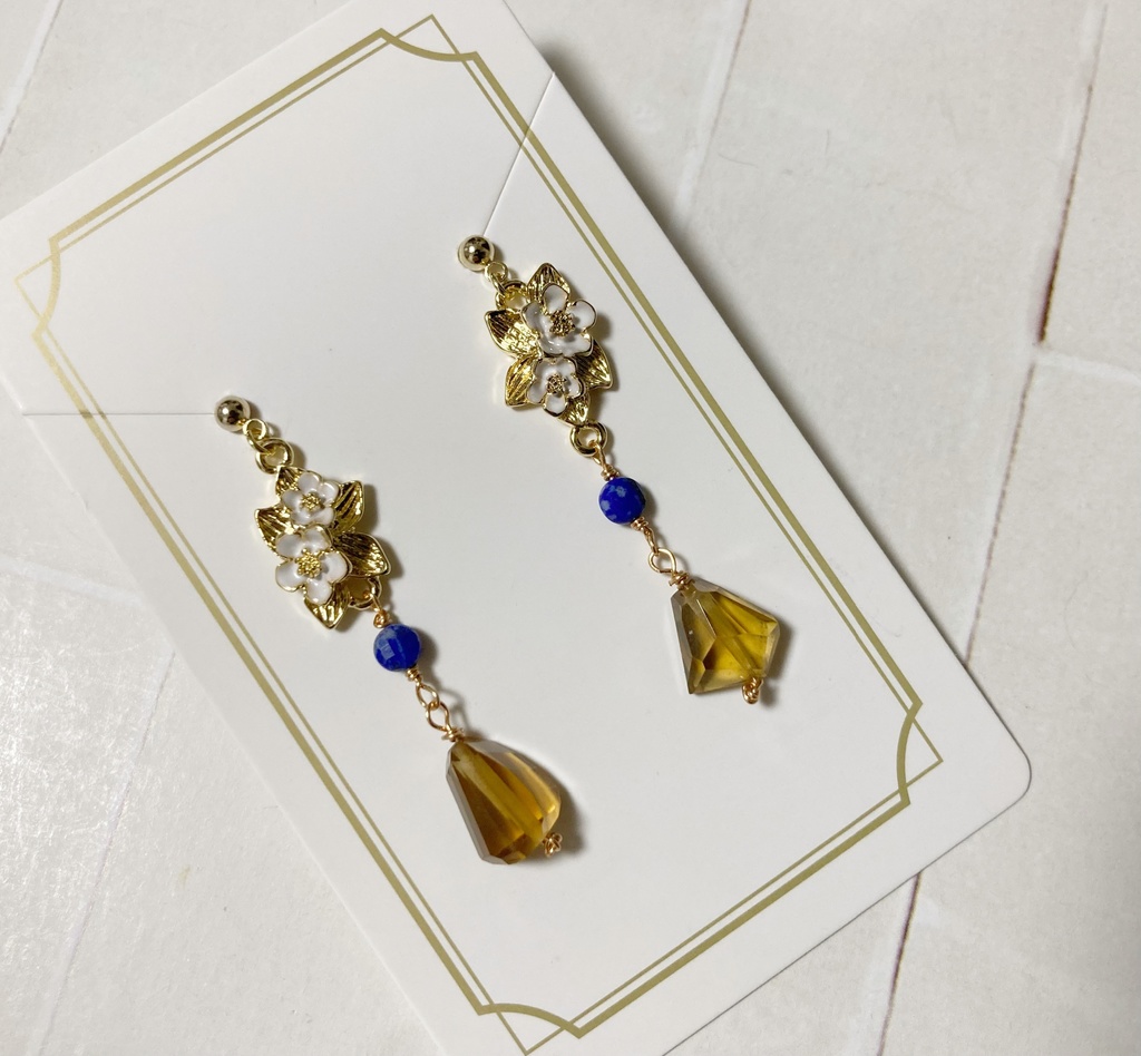 アルベドのイメージピアス