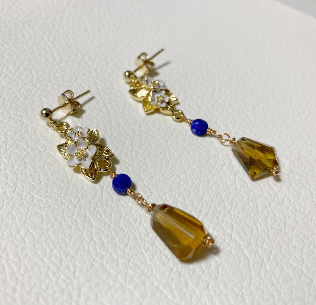 アルベドのイメージピアス