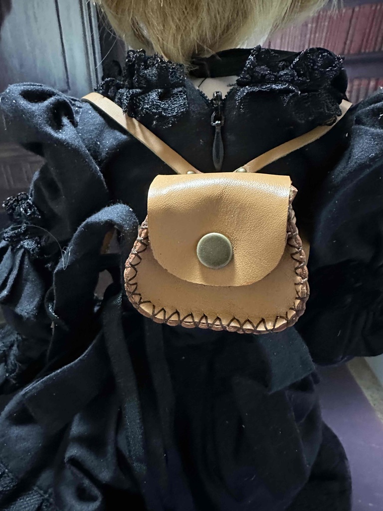 ドール用　ハンドメイド　本革　カバン