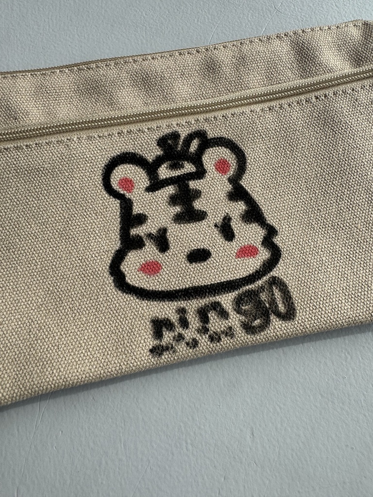 11月限定・直筆ポーチNo,2 \ ringoart