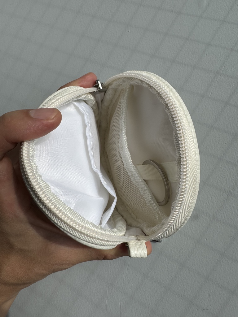 直筆ポーチアヒル\ ringoart