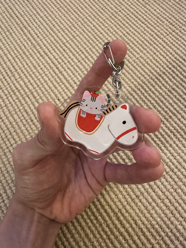 4つ限定りんごオリジナルアクキー（うまくいくver直筆サイン付き）