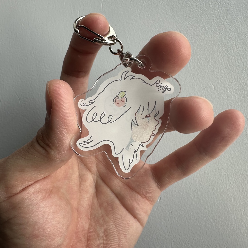 4つ限定キーホルダー（りんご白ver直筆サイン付き）