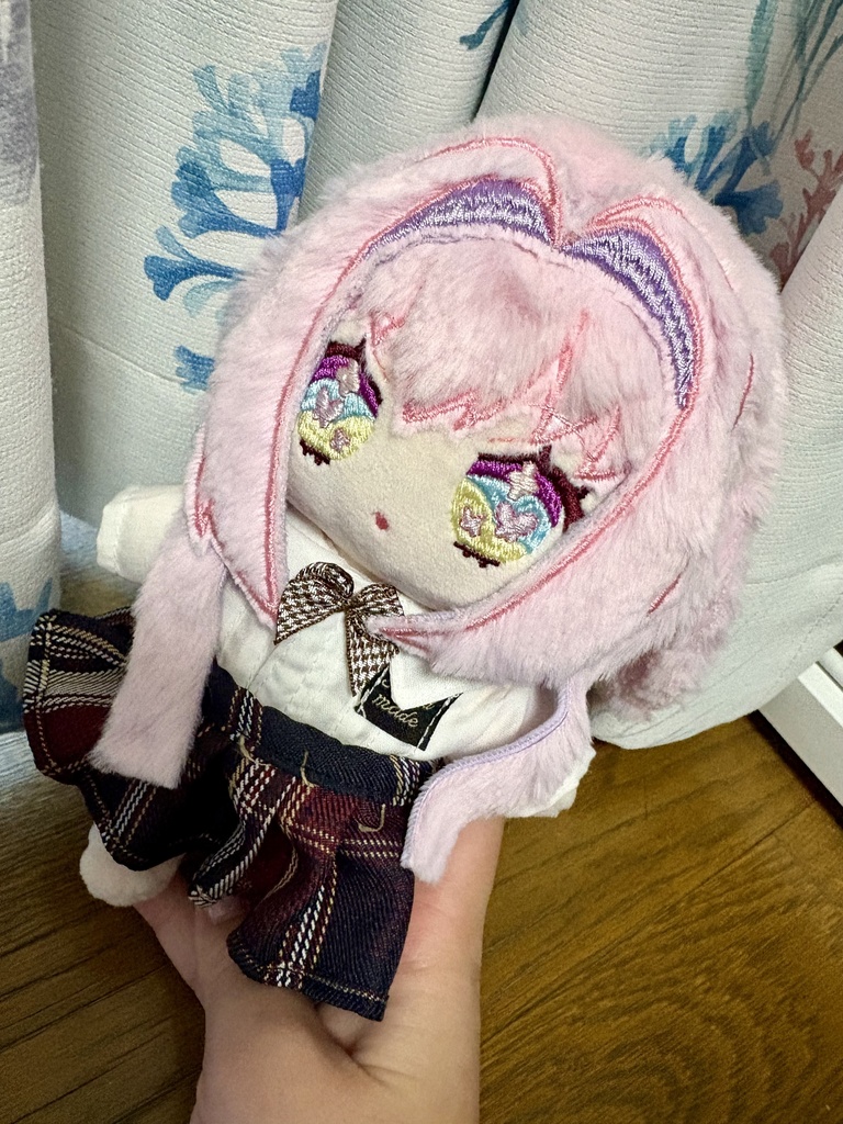 20cmぬいぐるみ　フラミナ