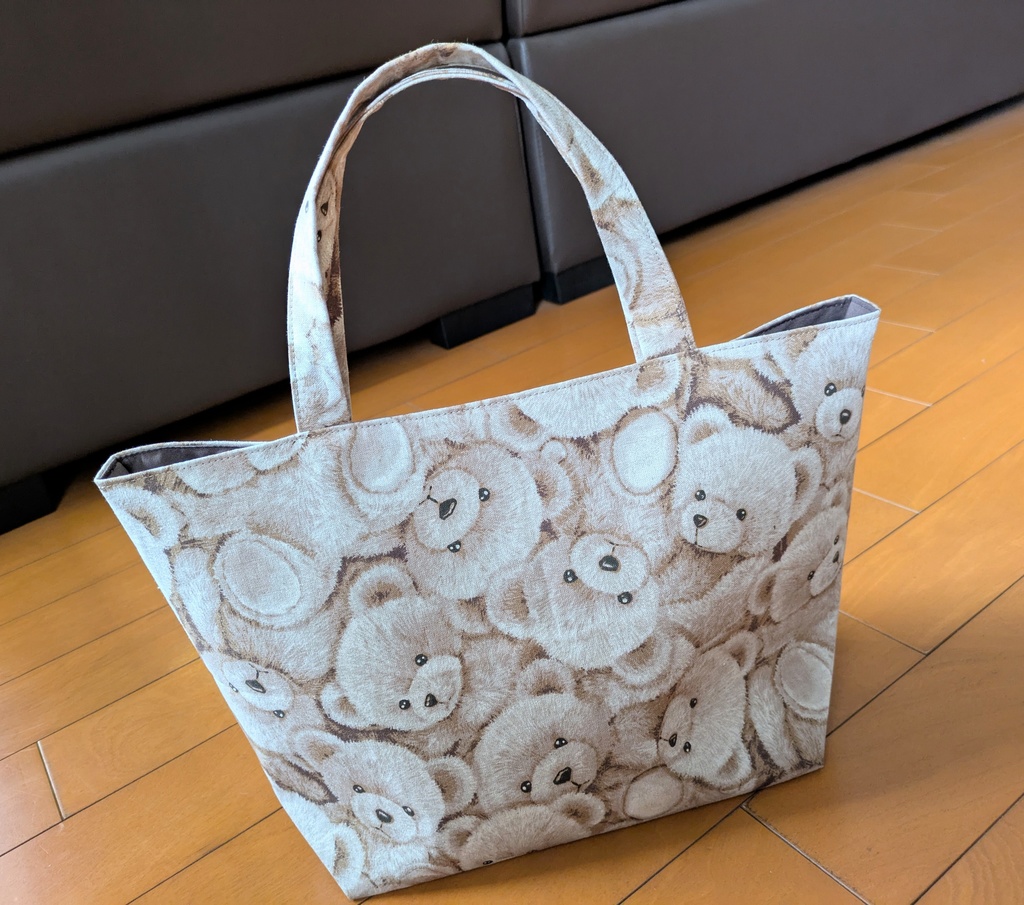トートバッグ（クマ🐻柄）