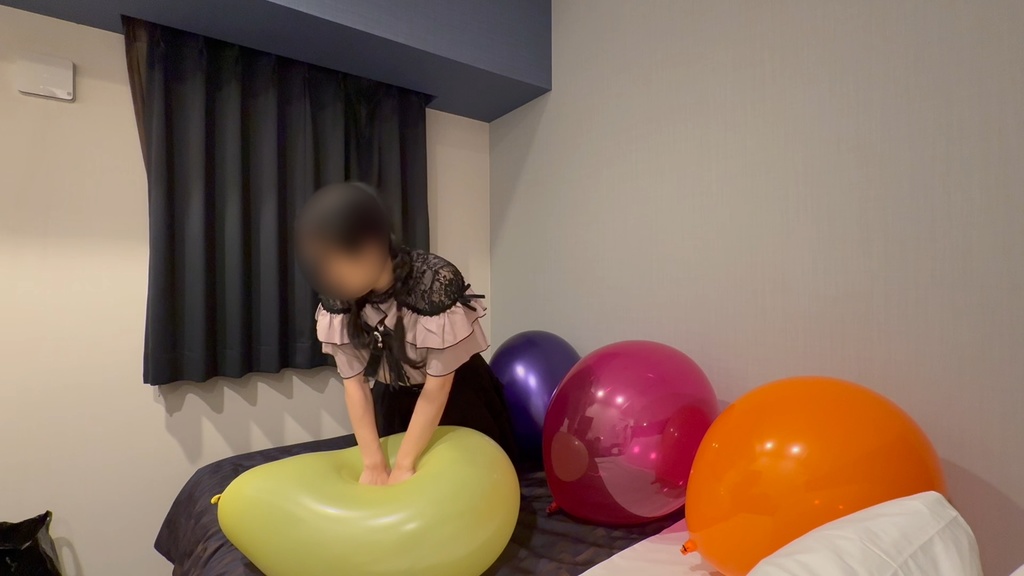 ぷにっ!パチッ!えびちゃんの楽しい風船POPあそび