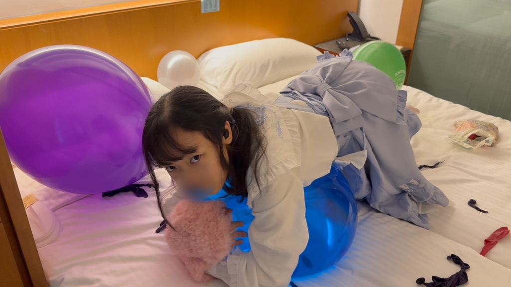 魔法少女の風船チャレンジ♪ ～えびちゃんのPOPタイム with 猫爪グローブ～