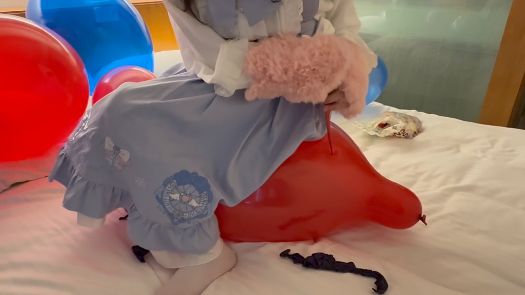 魔法少女の風船チャレンジ♪ ~えびちゃんのPOPタイム with 猫爪グローブ~