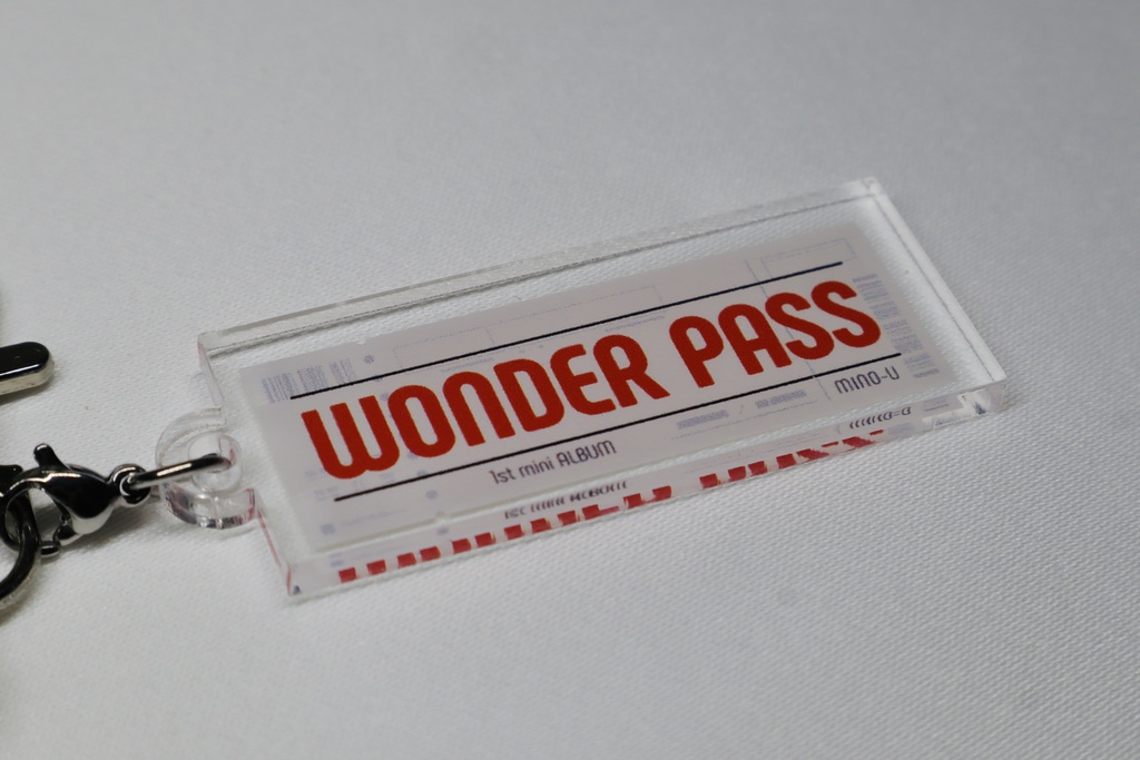 MINO-U1stMiniAlbum「WONDER PASS」アクリルキーホルダー