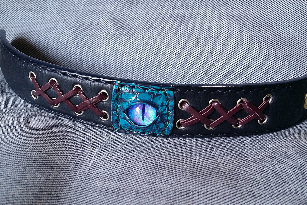 こっちみんなレザーブレスレット02