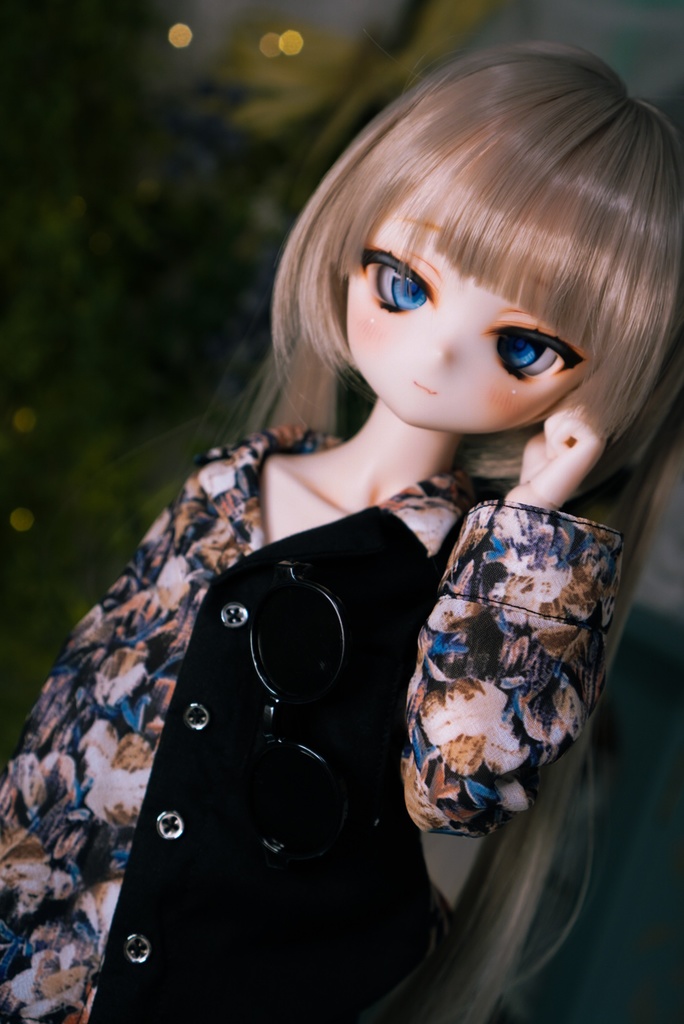 【MDD衣装】AM1:00に海岸線にて。