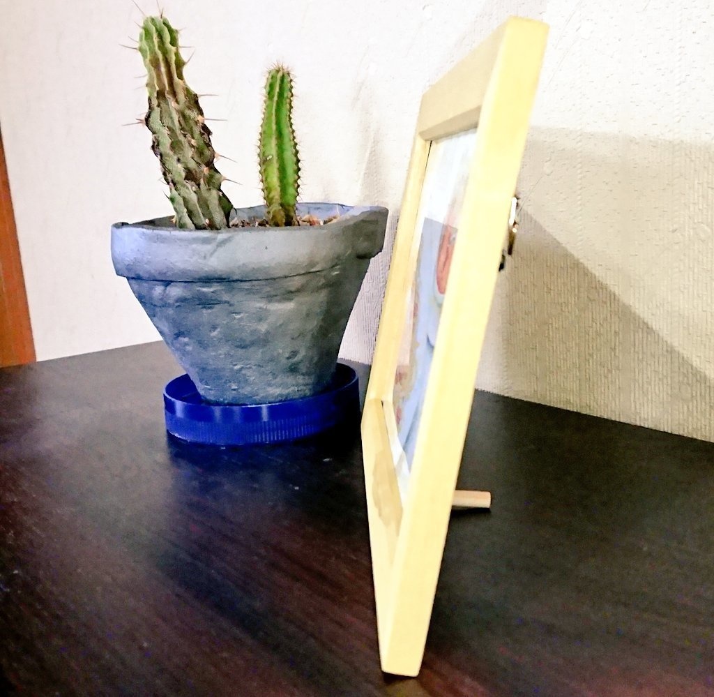 カルボナーラとミニサラダセットの額入りイラスト