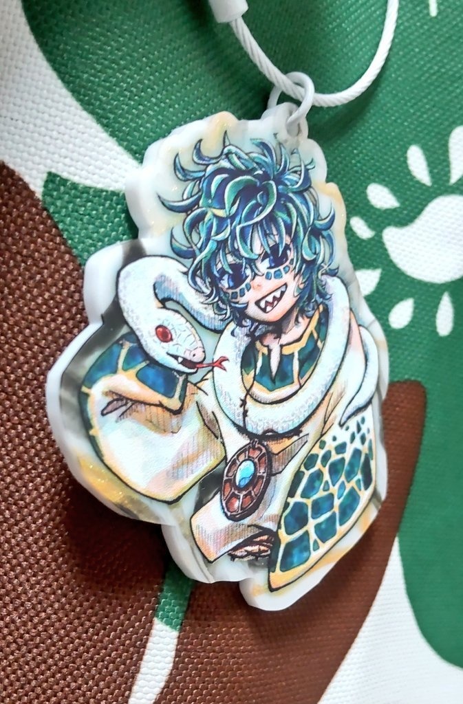 悠と白蛇のあけおめアクキー