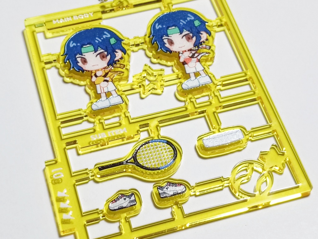 三強プラモデル風アクキー