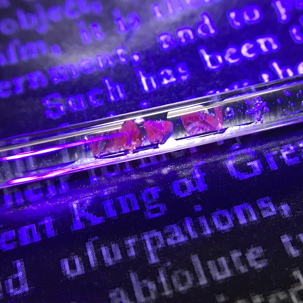 【レビュー用試作品】ルビー入り試験管