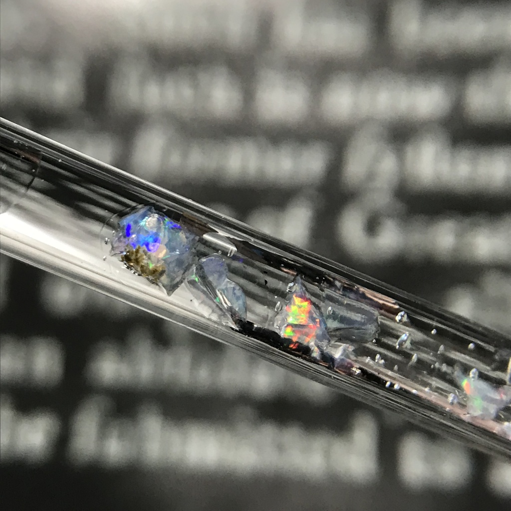 【レビュー用試作品】オパール入り試験管B