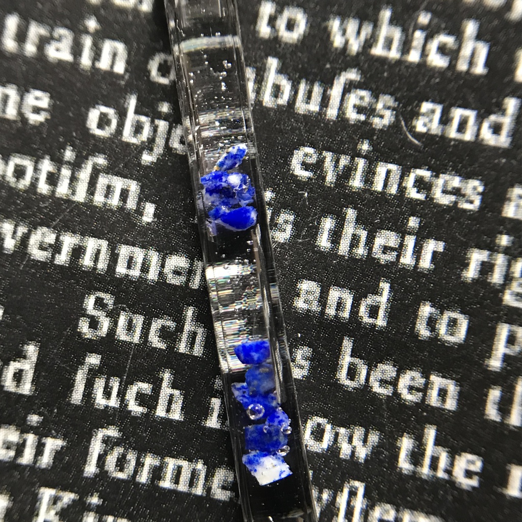 【レビュー用試作品】ラピスラズリ入り試験管