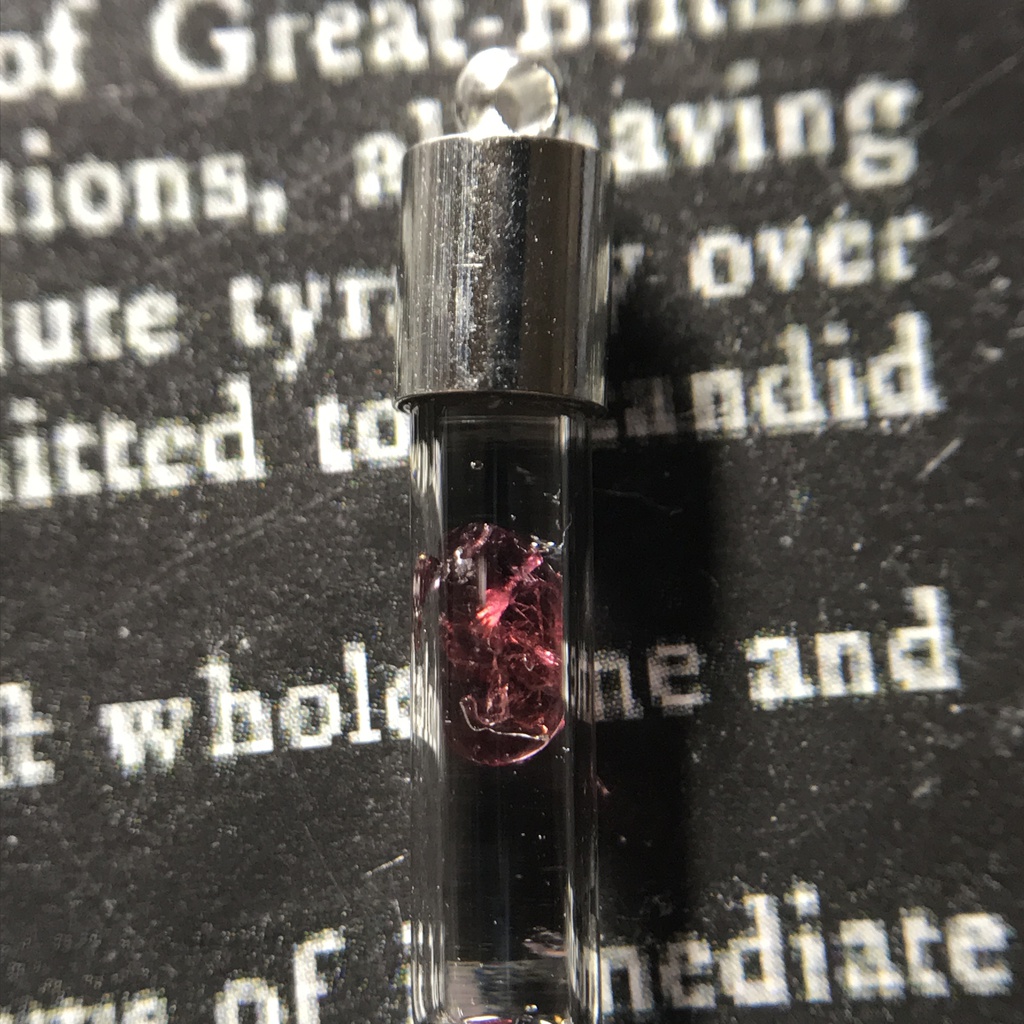 【レビュー用試作品】ガーネット入り試験管(小)