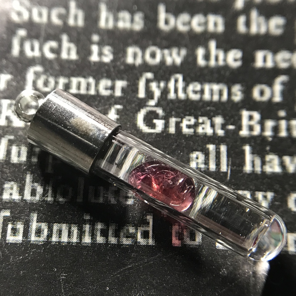 【レビュー用試作品】ガーネット入り試験管(小)