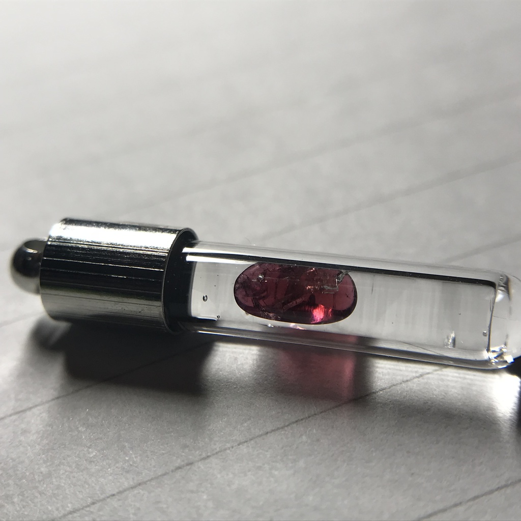 【レビュー用試作品】ガーネット入り試験管(小)