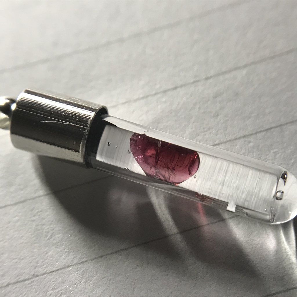 【レビュー用試作品】ガーネット入り試験管(小)