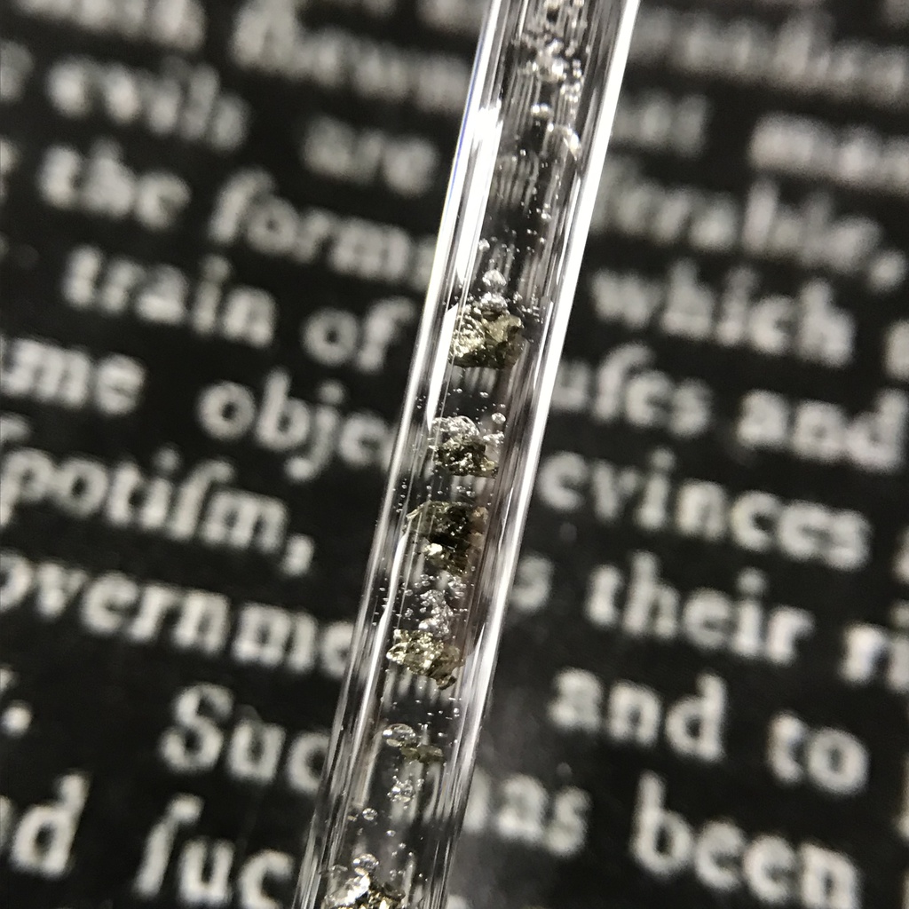 【レビュー用試作品】パイライト(黄鉄鉱)入り試験管