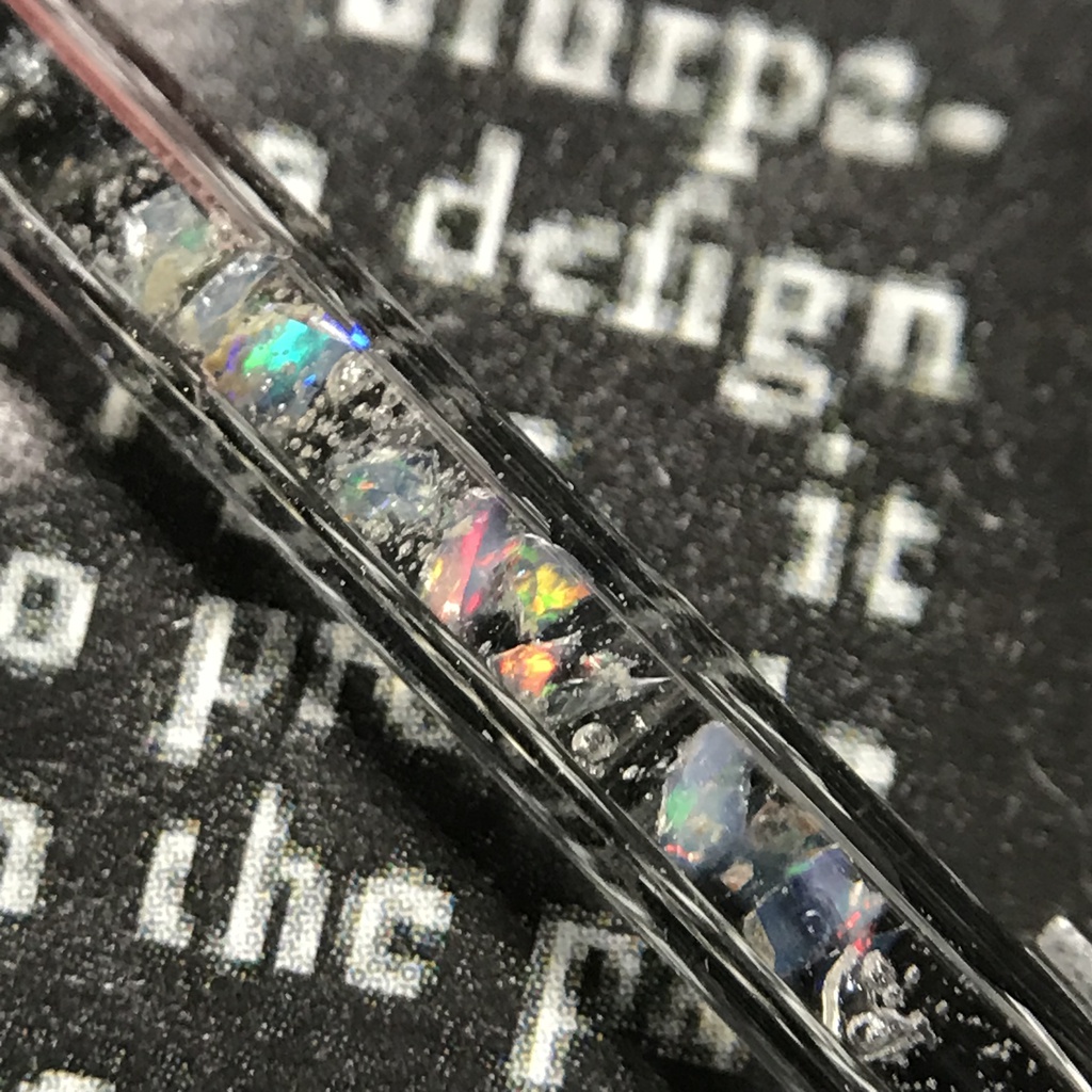 【レビュー用試作品】(訳あり)オパール入り試験管D