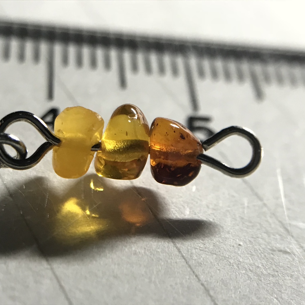 【試作品】琥珀とアンクのチャーム