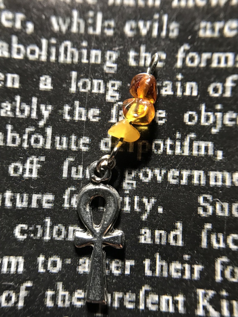 【試作品】琥珀とアンクのチャーム