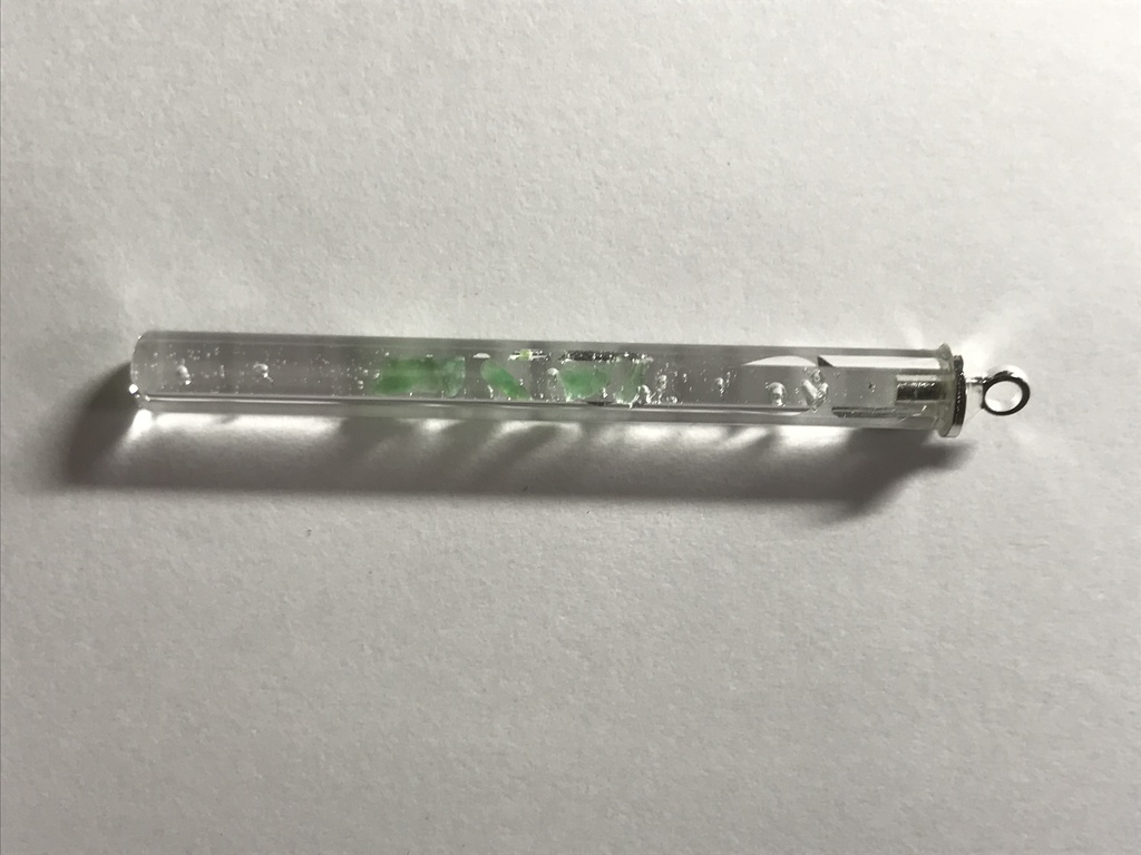 【レビュー用試作品】翡翠入り試験管