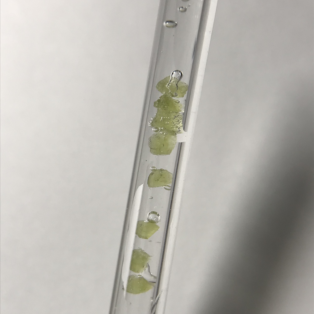 【レビュー用試作品】ベスブ石(ベスビアナイト)入り試験管