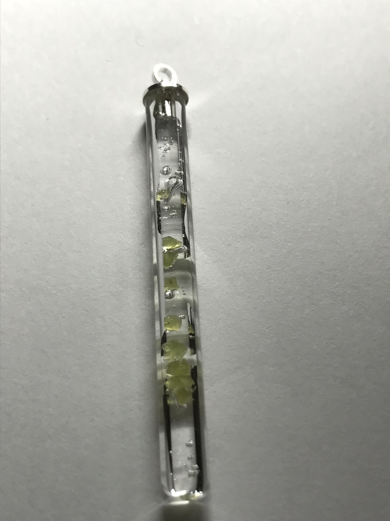 【レビュー用試作品】ベスブ石(ベスビアナイト)入り試験管