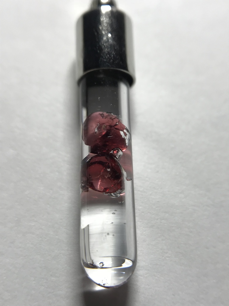 【レビュー用試作品】ガーネット入り試験管(小)B