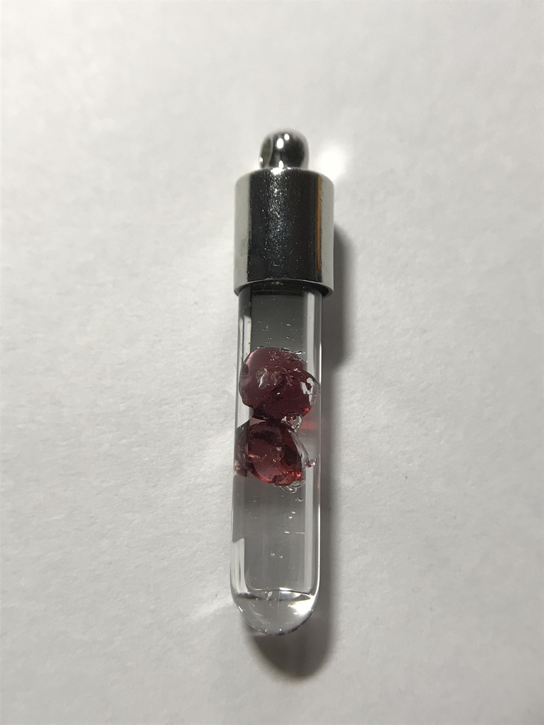 【レビュー用試作品】ガーネット入り試験管(小)B