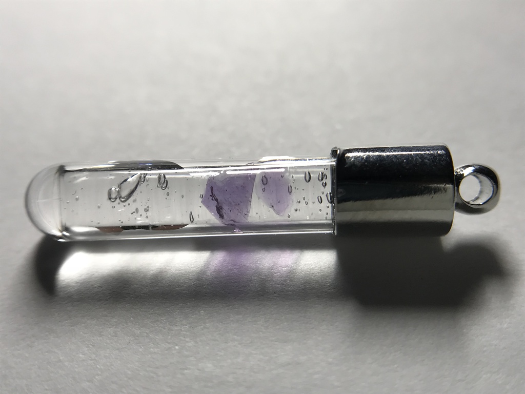 【レビュー用試作品】アメジスト入り試験管(小)