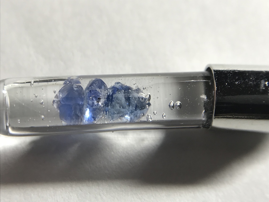 【レビュー用試作品】【レビュー用試作品】(訳あり)サファイア入り試験管(小)