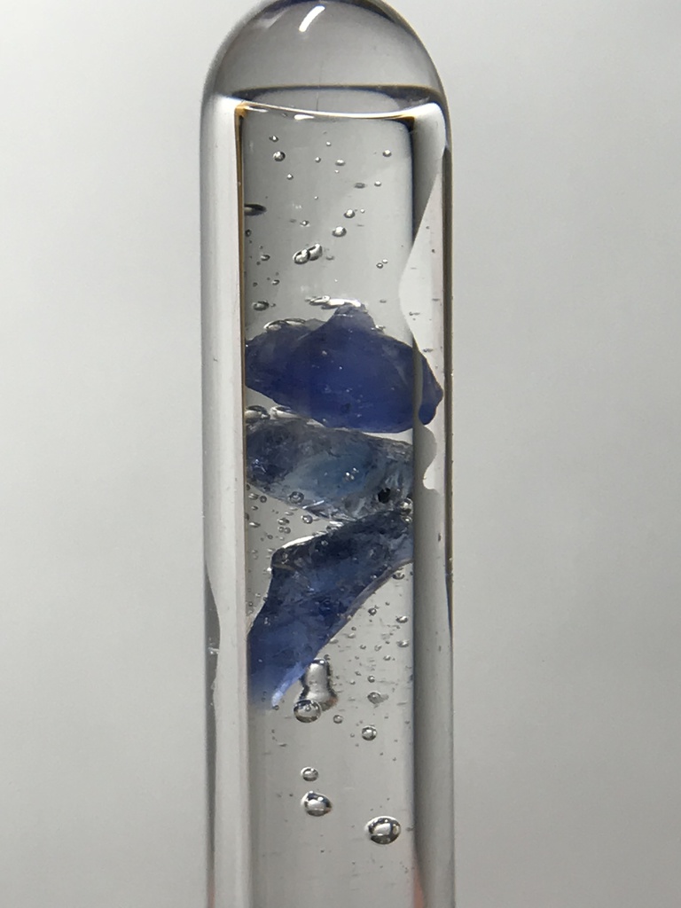 【レビュー用試作品】【レビュー用試作品】(訳あり)サファイア入り試験管(小)