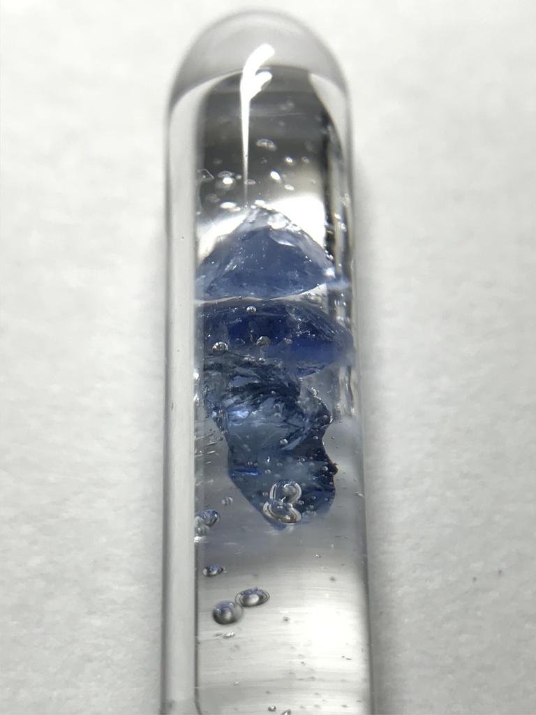 【レビュー用試作品】【レビュー用試作品】(訳あり)サファイア入り試験管(小)