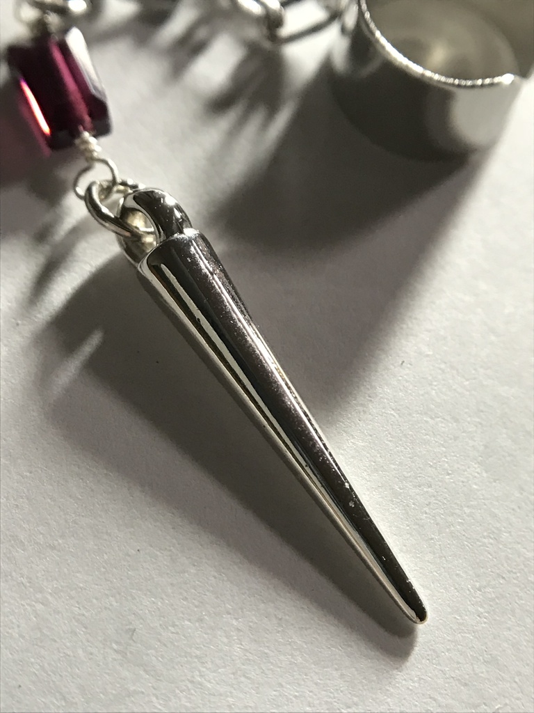 【試作品】ガーネットと鎖とニードルのイヤーカフ