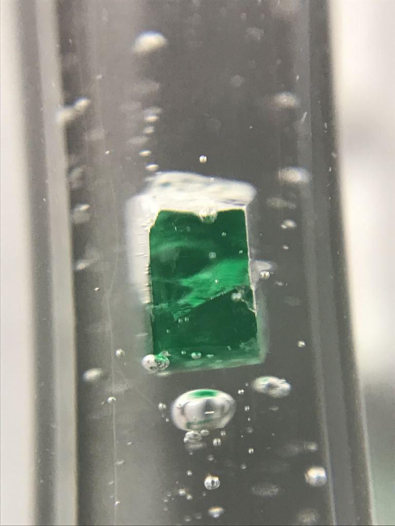 【レビュー用試作品】エメラルド入り試験管