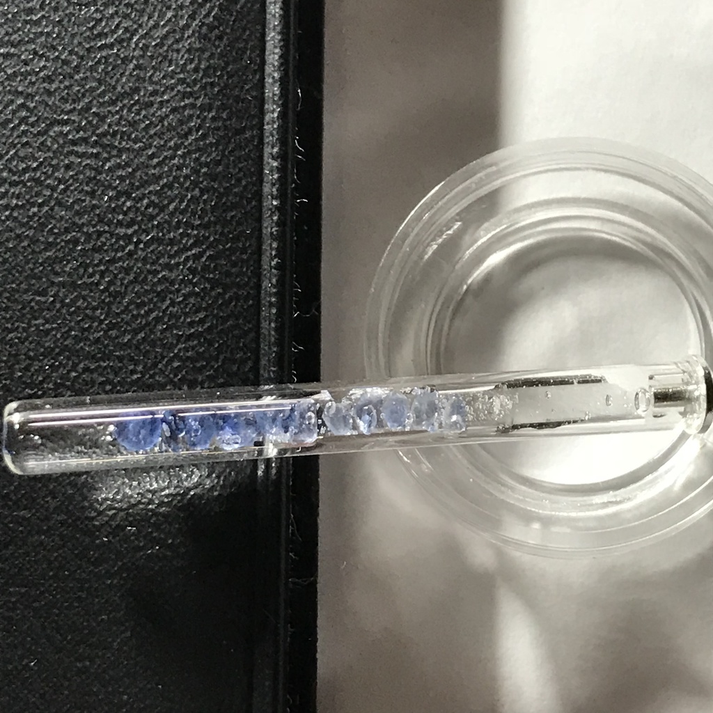 【レビュー用試作品】サファイア入り試験管D