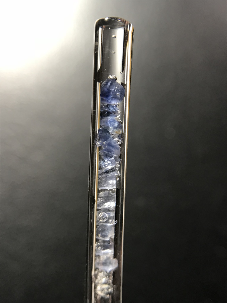 【レビュー用試作品】サファイア入り試験管D