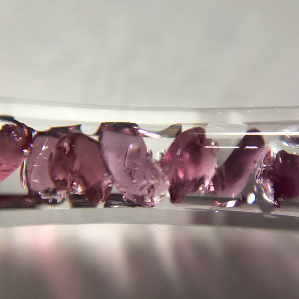 【レビュー用試作品】ロードライトガーネット入り試験管