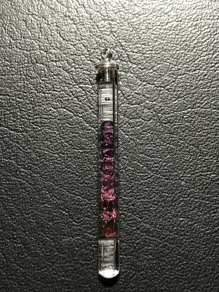 【レビュー用試作品】ロードライトガーネット入り試験管