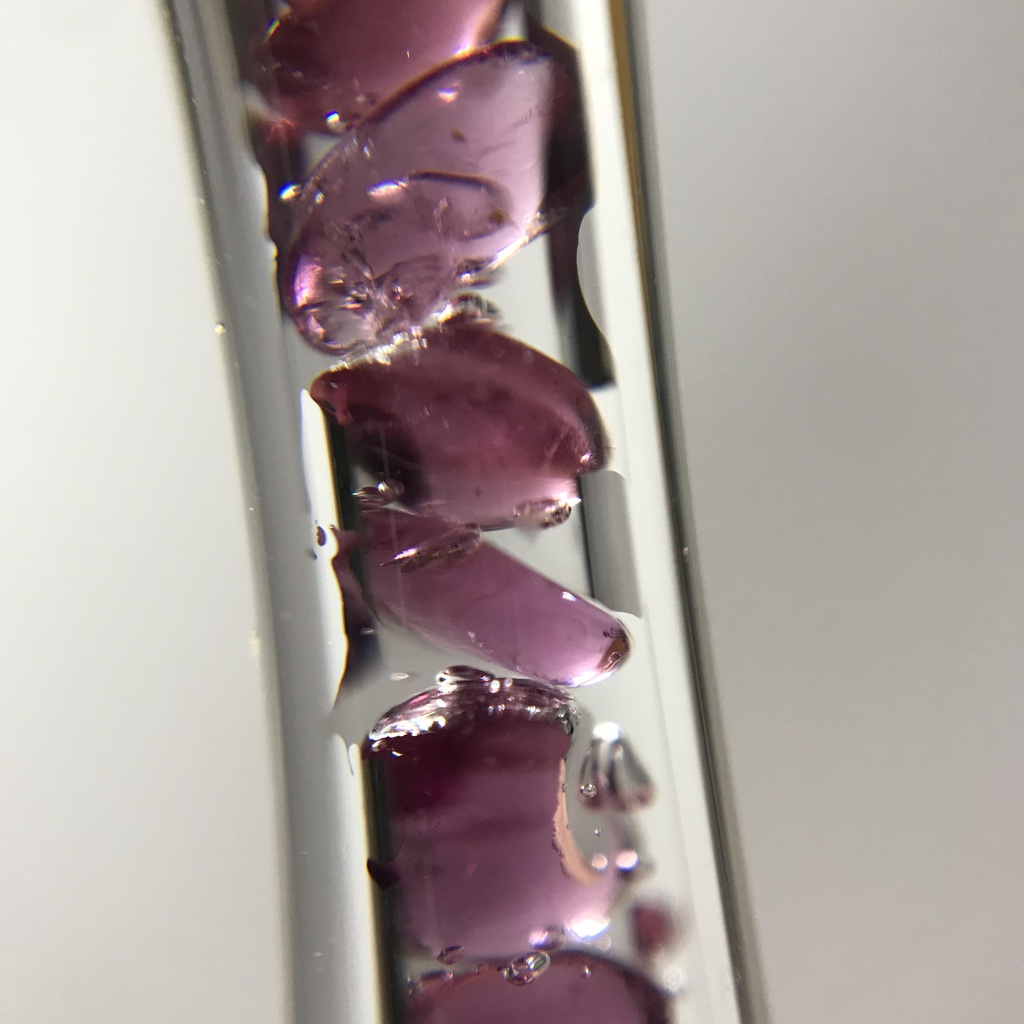 【レビュー用試作品】ロードライトガーネット入り試験管